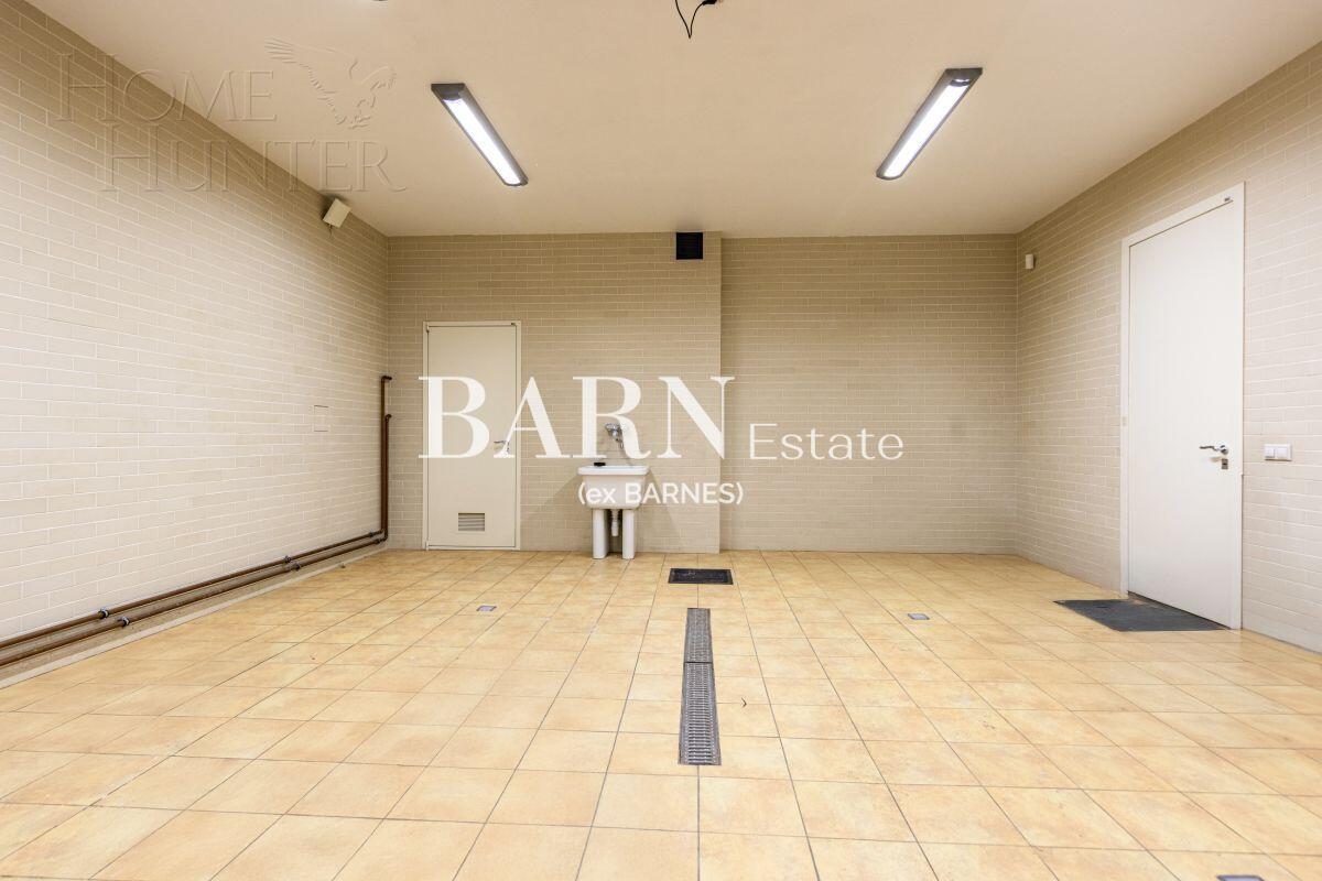 3-этажный таунхаус 430 м² с отделкой