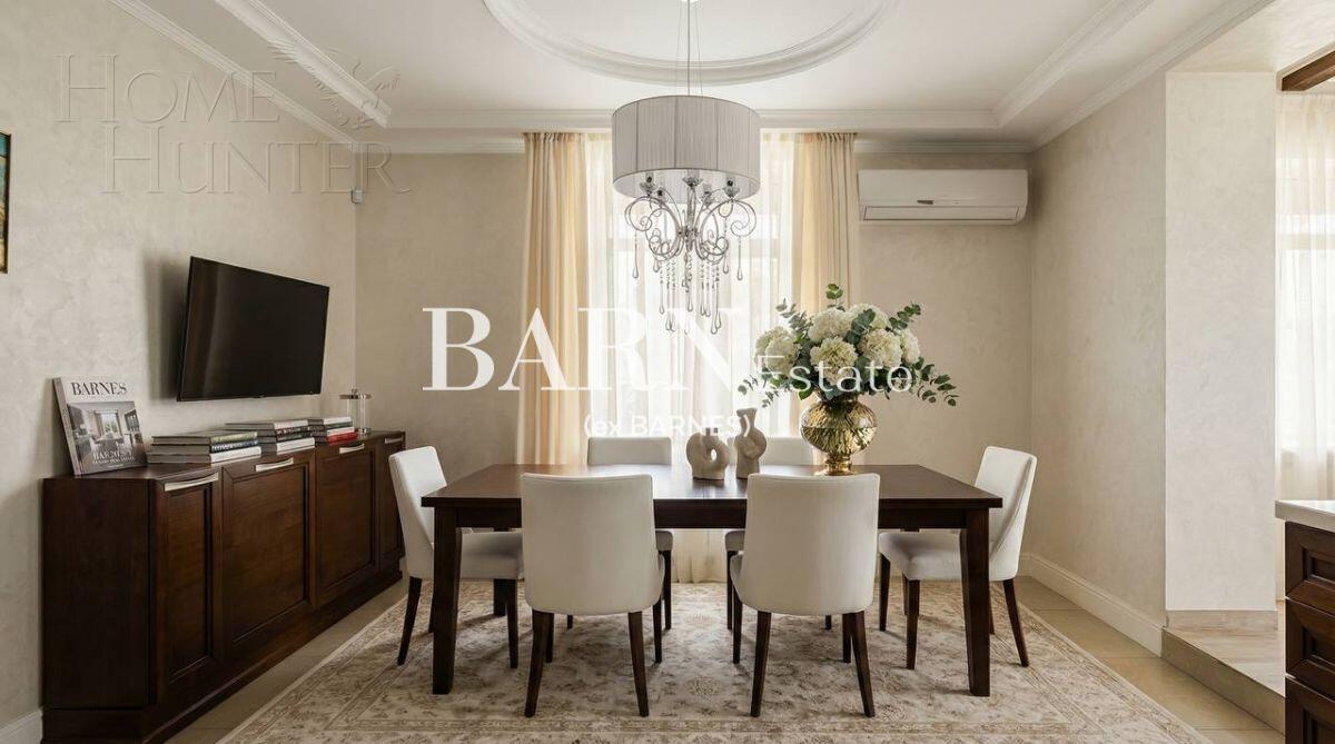 3-этажный коттедж 550 м² с отделкой