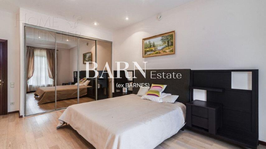 2-этажный коттедж 650 м² с отделкой