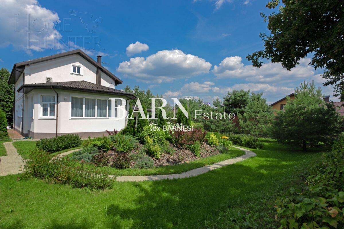 2-этажный коттедж 450 м² с отделкой