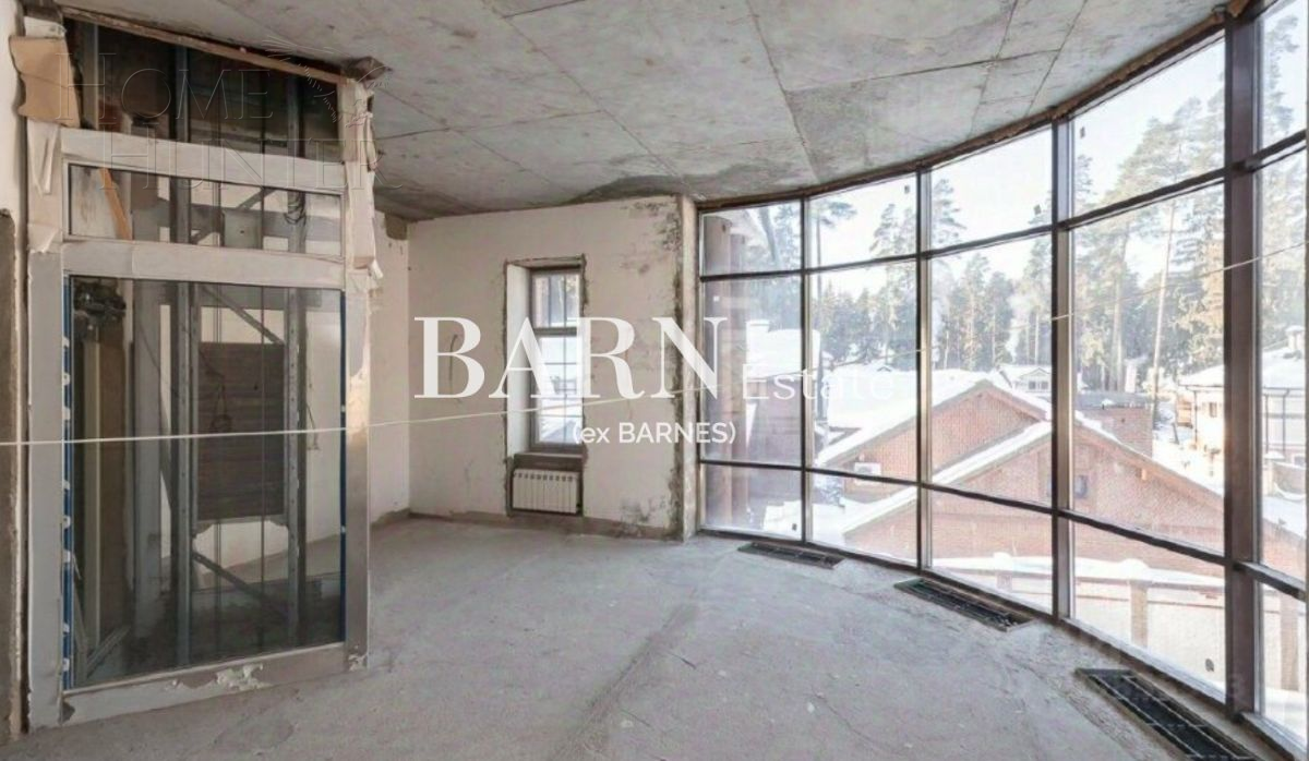 4-этажный коттедж 950 м² без отделки