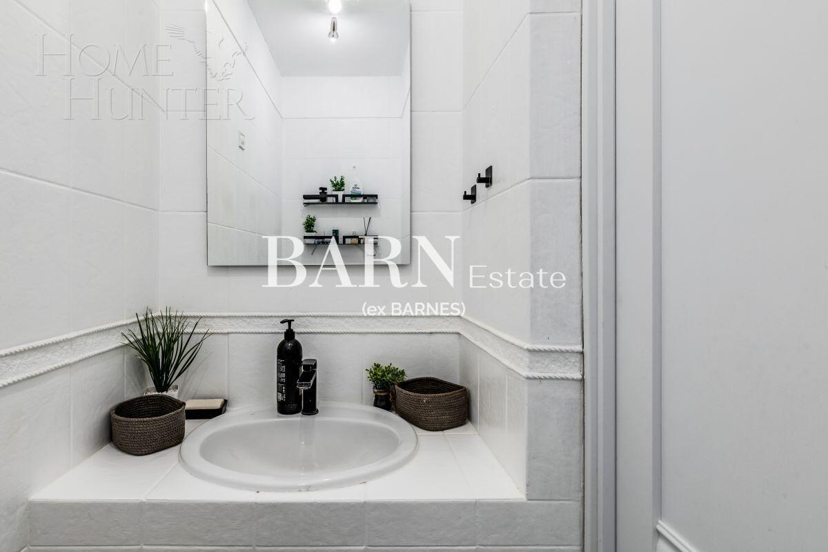 3-этажный коттедж 400 м² с отделкой