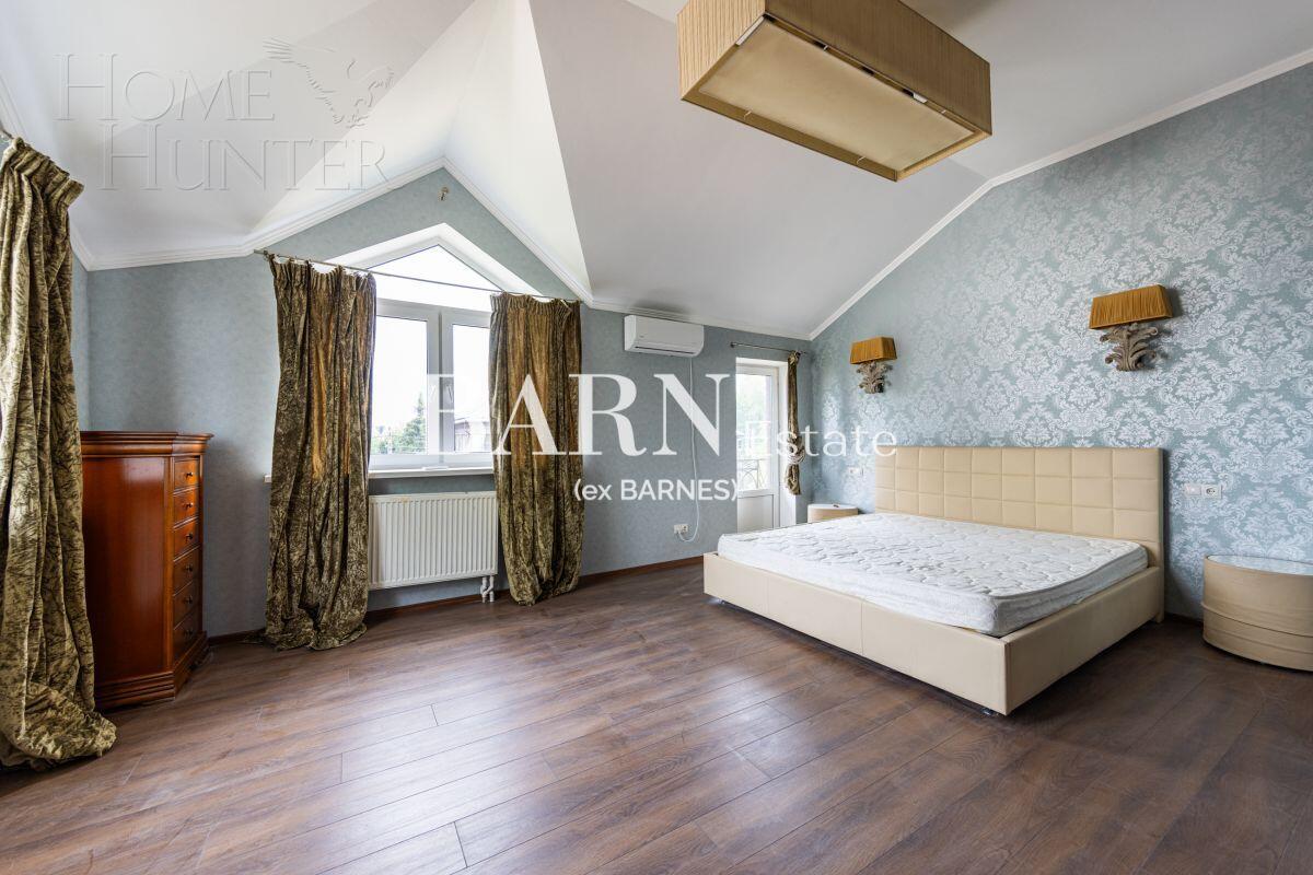 2-этажный коттедж 320 м² с отделкой