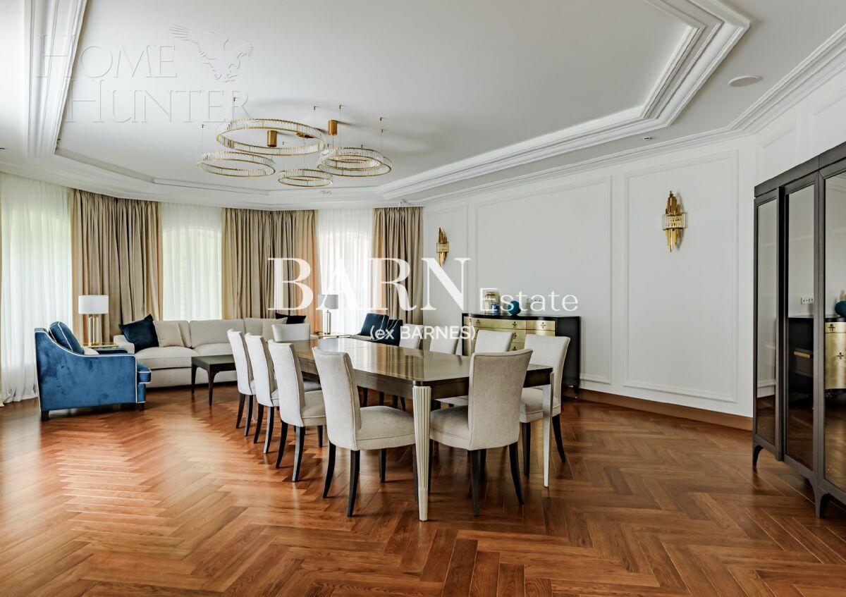 2-этажный коттедж 1 350 м² с отделкой