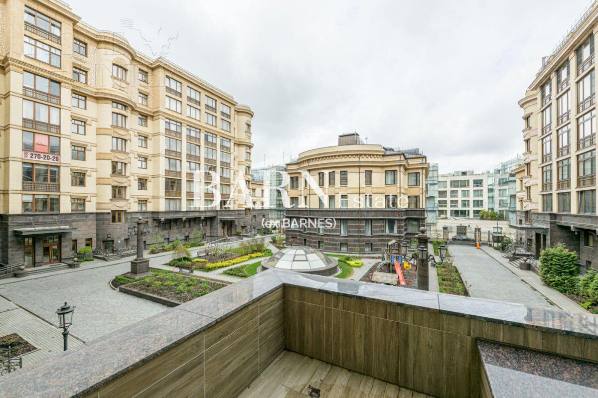 4-КОМН. КВАРТИРА С ОТДЕЛКОЙ 320 М² НА 2 ЭТАЖЕ