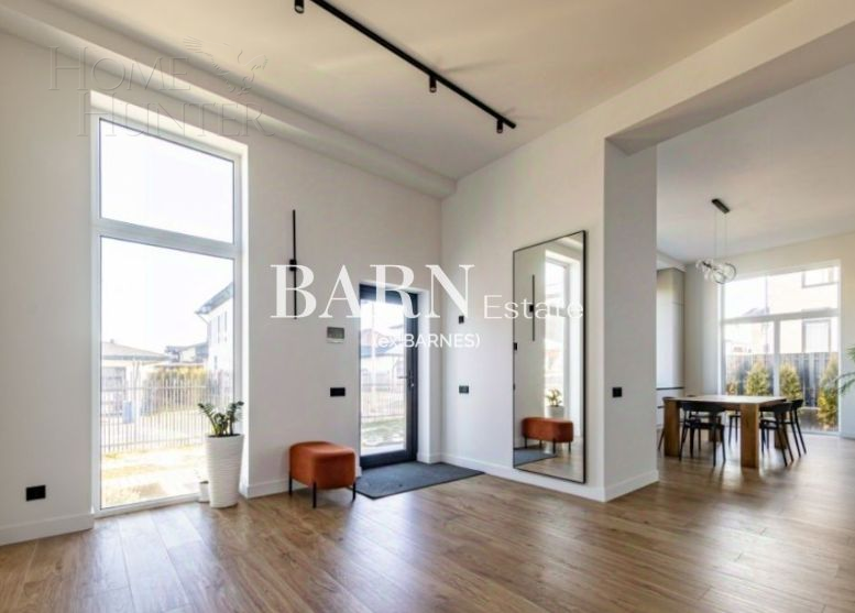2-этажный коттедж 260 м² с отделкой