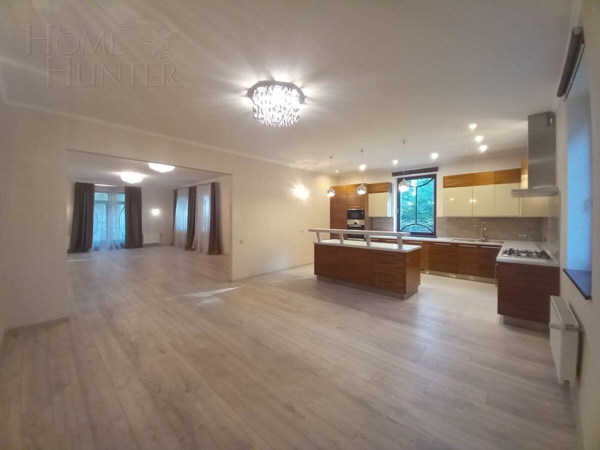 2-этажный коттедж 607 м² с отделкой