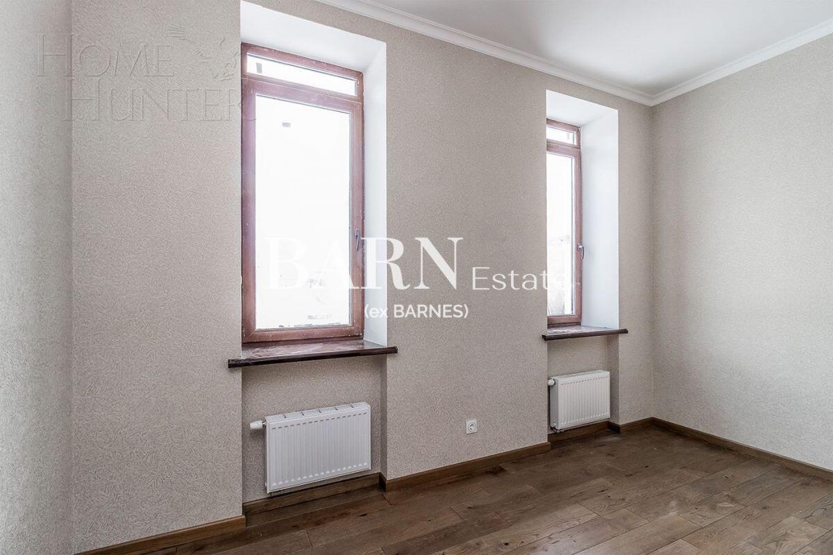 2-этажный коттедж 300 м² с отделкой