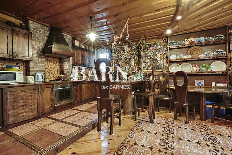 2-этажный коттедж 340 м² с отделкой
