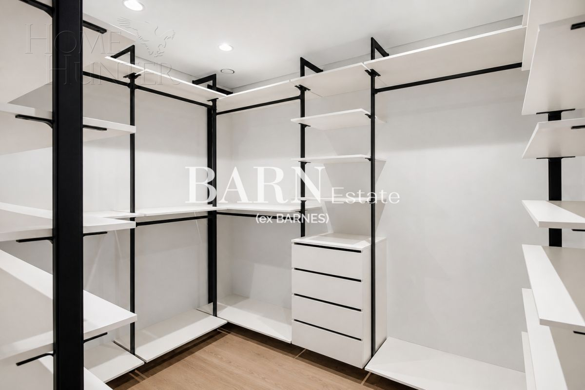 2-этажный коттедж 917.3 м² с отделкой