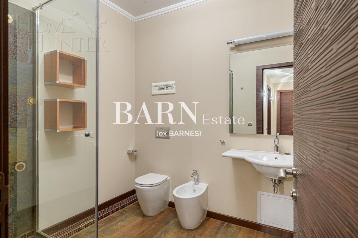 5-КОМН. КВАРТИРА С ОТДЕЛКОЙ 187.8 М² НА 4 ЭТАЖЕ