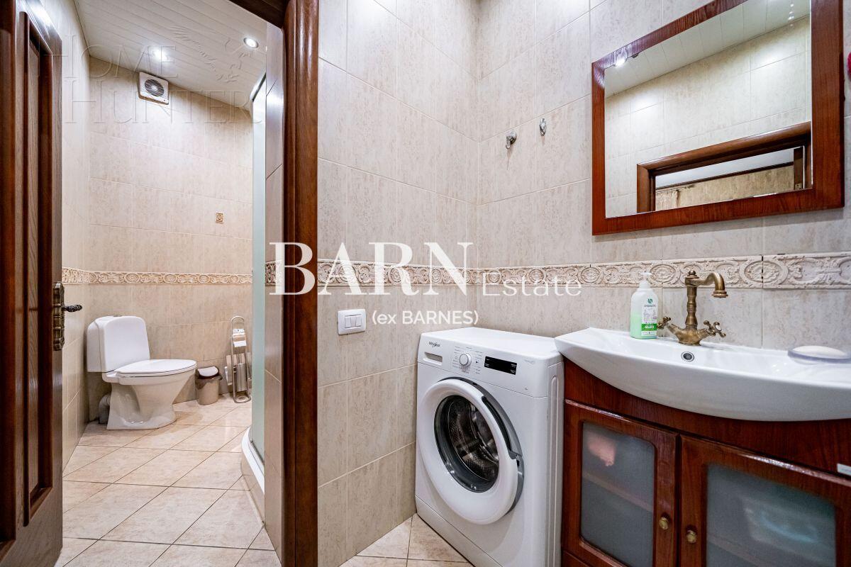 4-этажный коттедж 1 200 м² без отделки