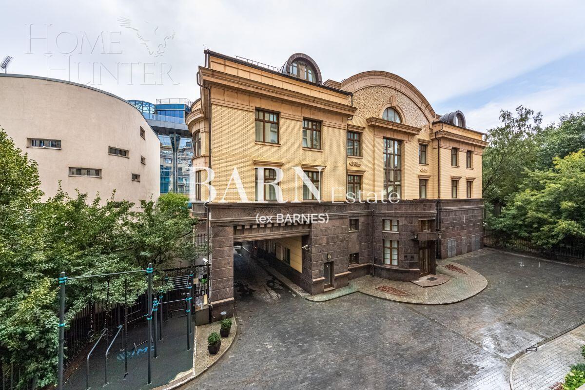 4-КОМН. КВАРТИРА С ОТДЕЛКОЙ 238 М² НА 2 ЭТАЖЕ