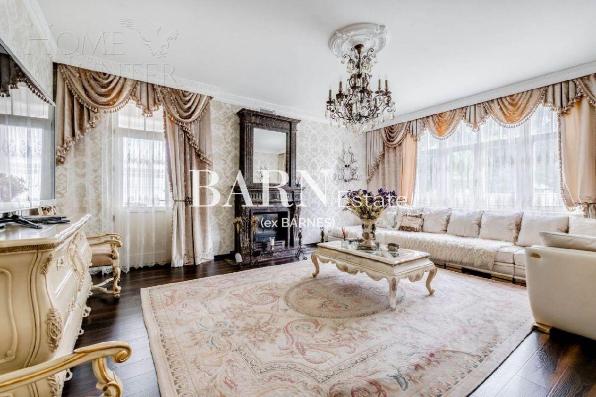 3-этажный коттедж 512 м² с отделкой