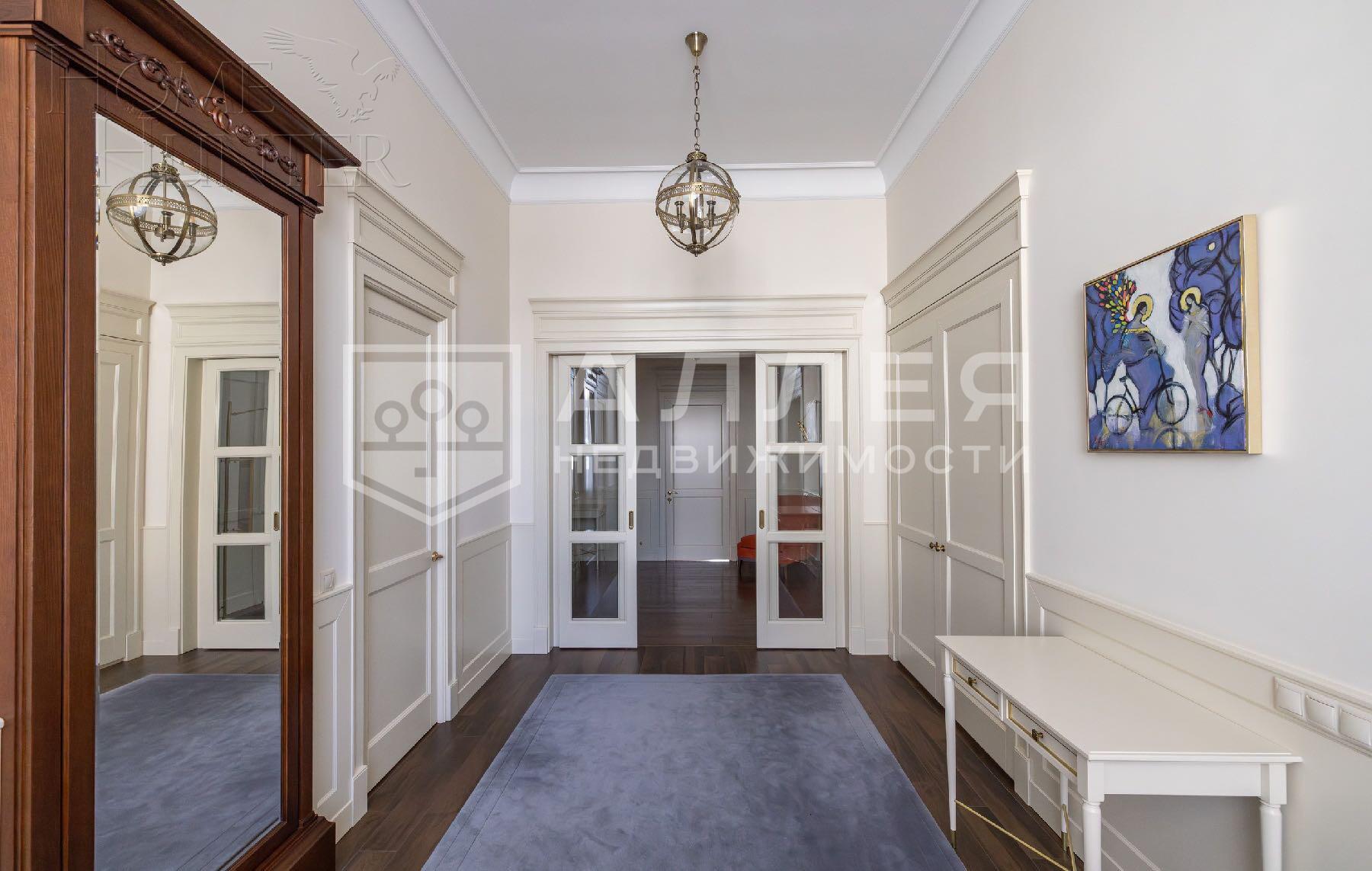 1-этажный коттедж 310 м² с отделкой