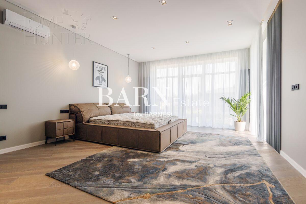 2-этажный коттедж 600 м² с отделкой