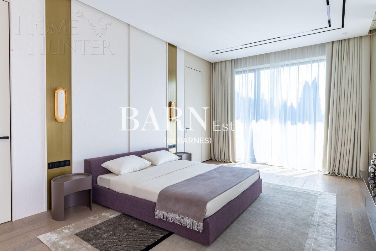 2-этажный коттедж 1 150 м² с отделкой