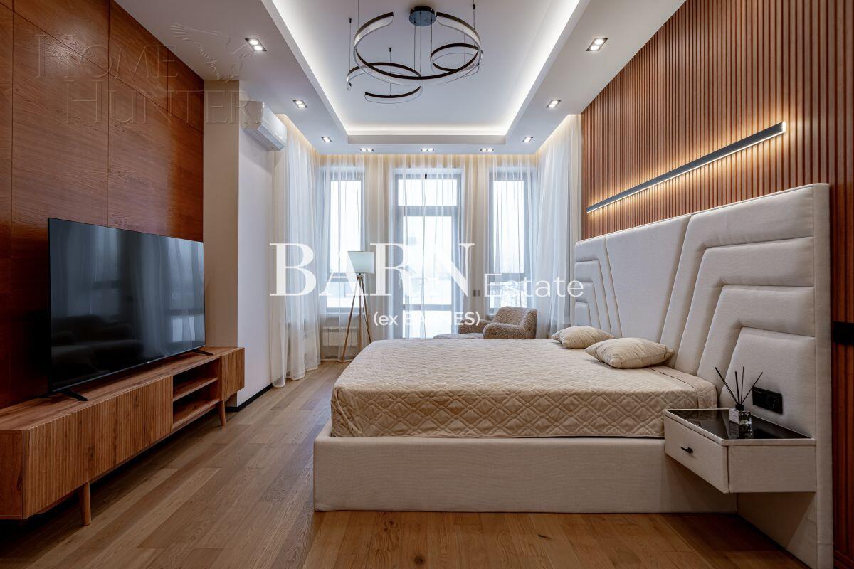 2-этажный коттедж 340 м² с отделкой