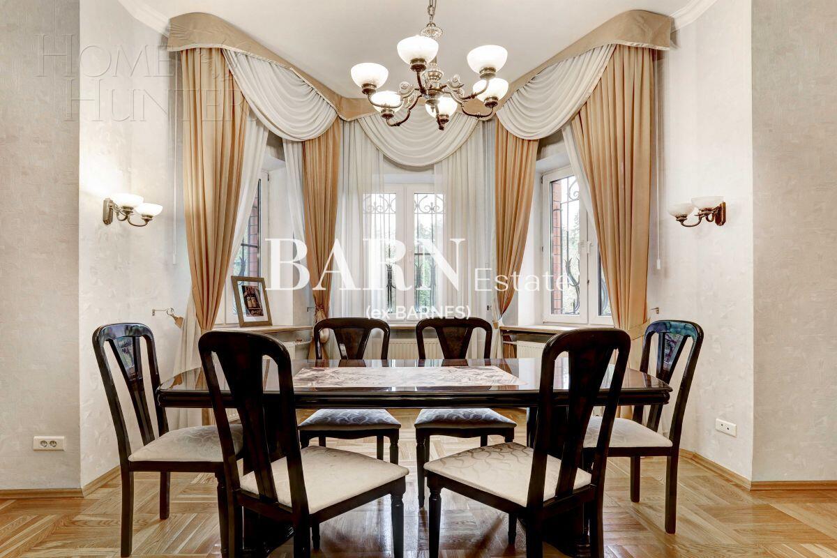 2-этажный коттедж 320 м² с отделкой