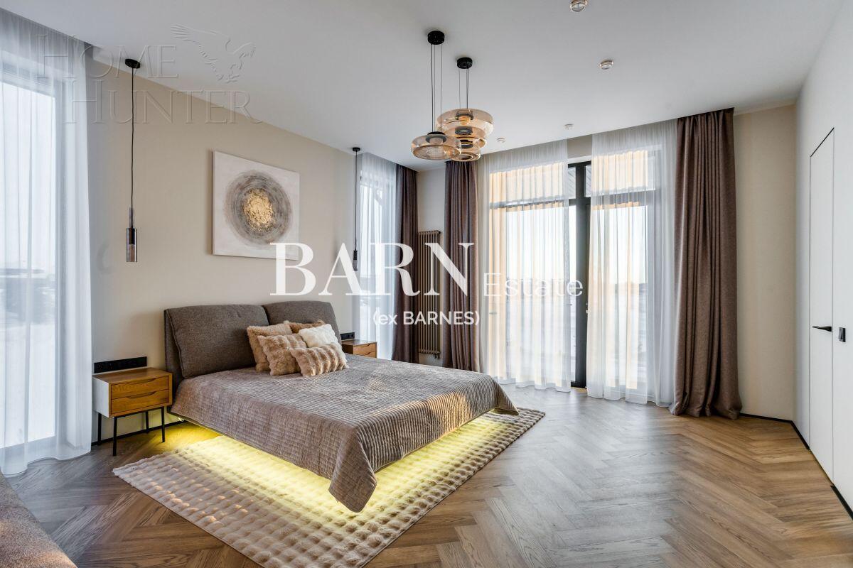 2-этажный коттедж 360 м² с отделкой