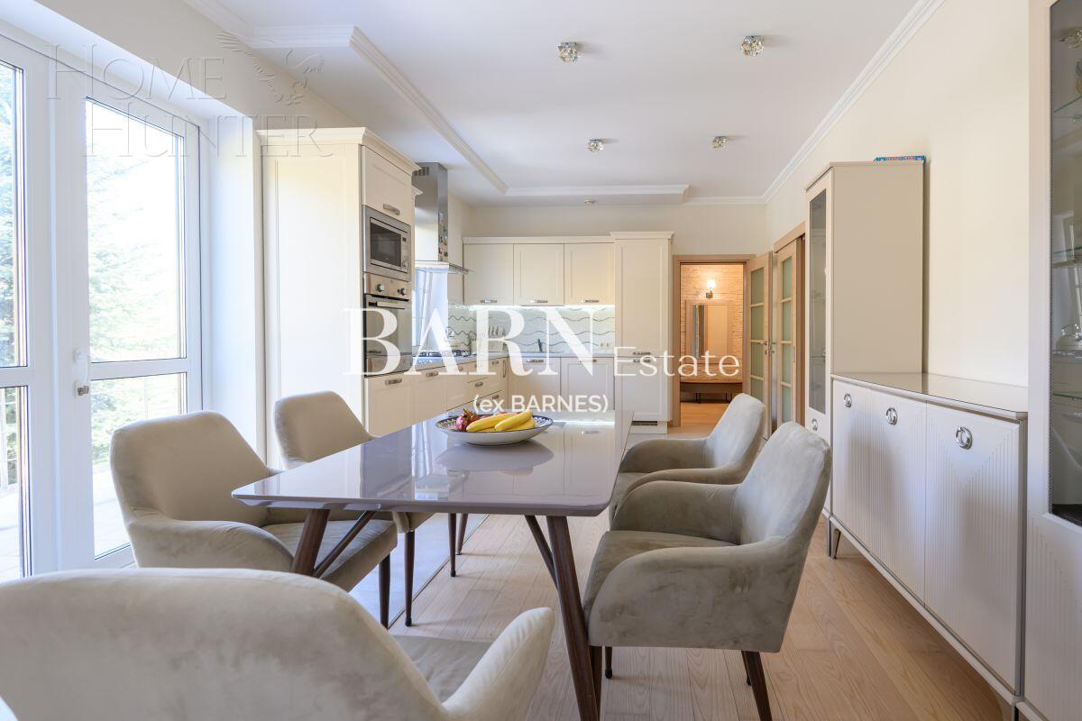 2-этажный коттедж 230 м² с отделкой