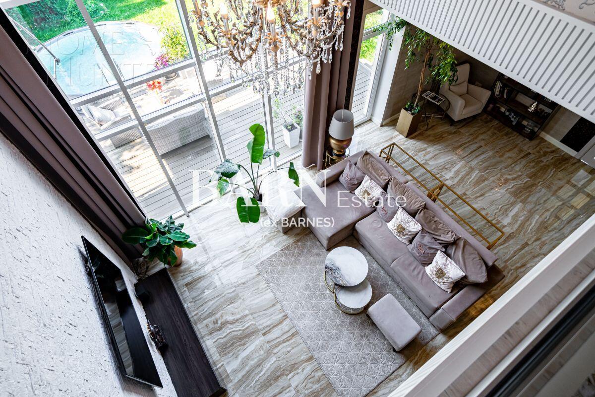 2-этажный коттедж 328 м² с отделкой