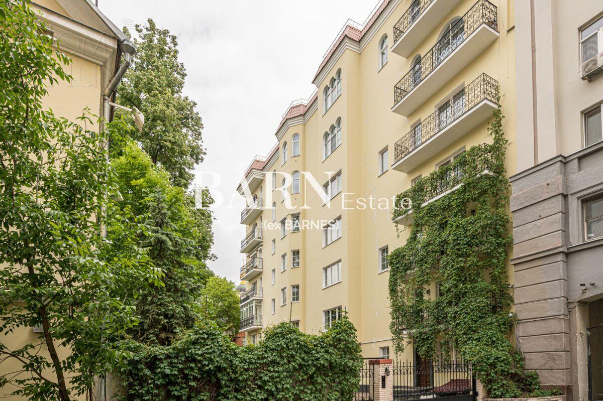 2-УРОВНЕВАЯ КВАРТИРА С ОТДЕЛКОЙ 293 М² НА 6 ЭТАЖЕ