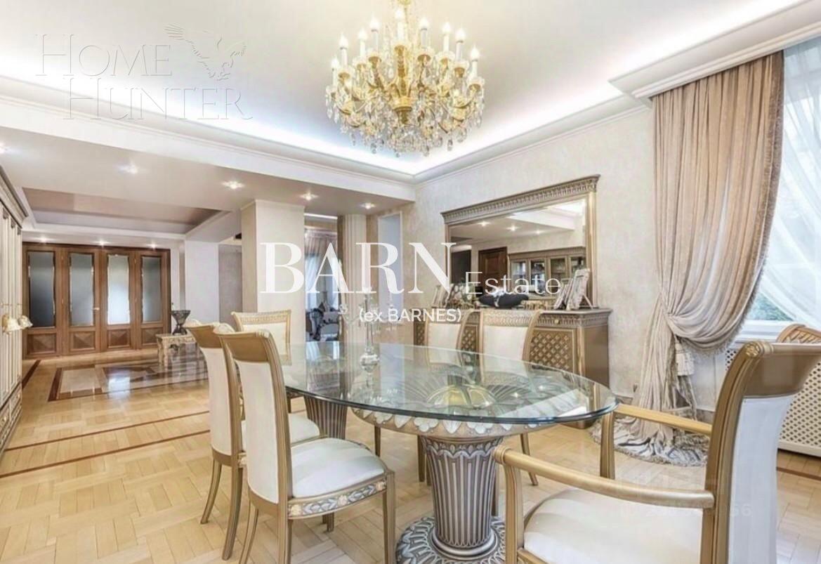2-этажный коттедж 850 м² с отделкой