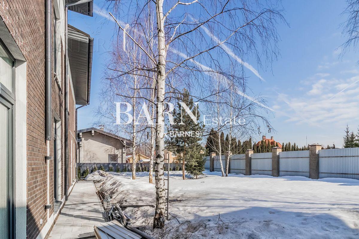 2-этажный коттедж 540.5 м² с отделкой