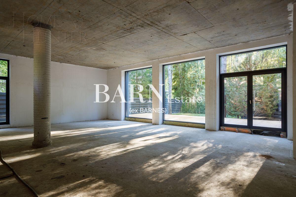 2-этажный коттедж 330 м² без отделки