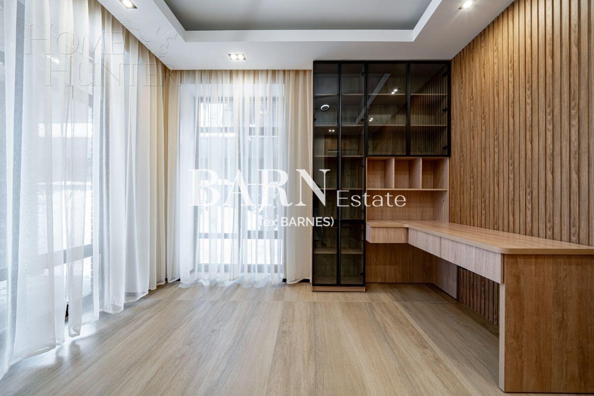 2-этажный коттедж 340 м² с отделкой
