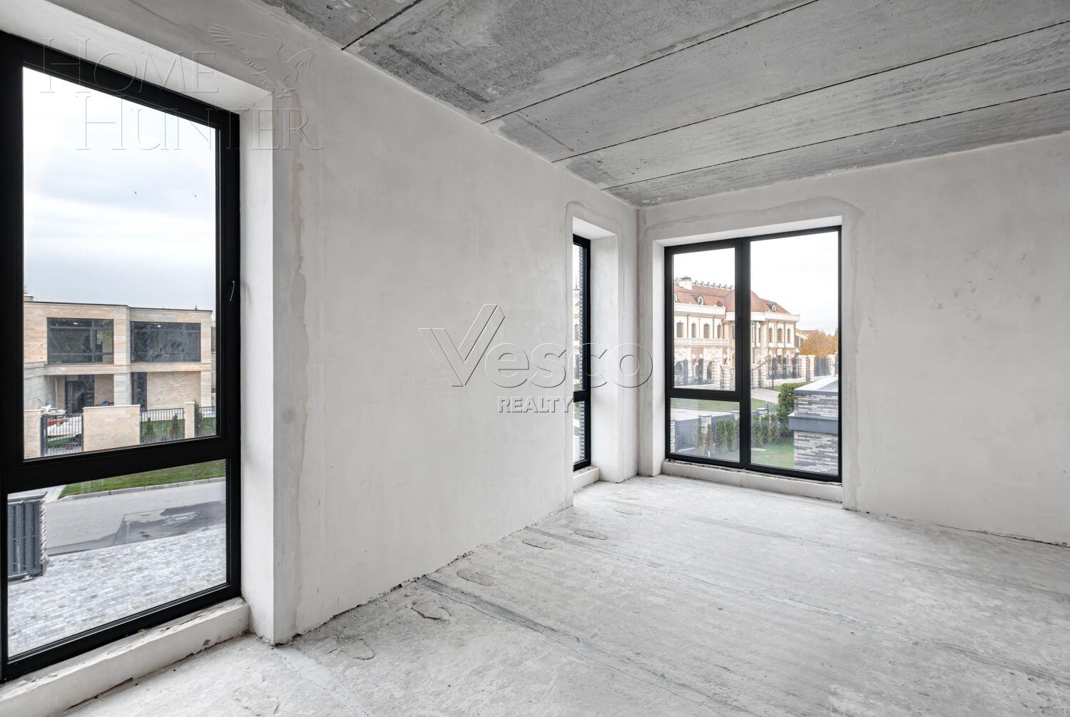 2-этажный коттедж 520 м² без отделки