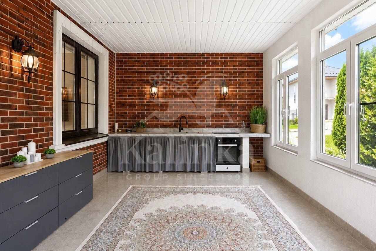 2-этажный коттедж 224.6 м² с отделкой