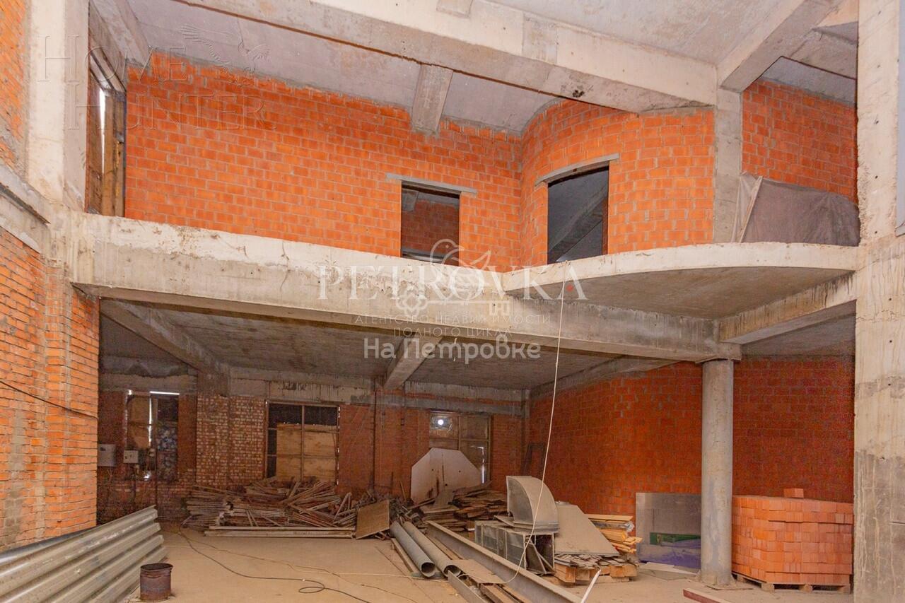 1-этажный коттедж 1 500 м² без отделки