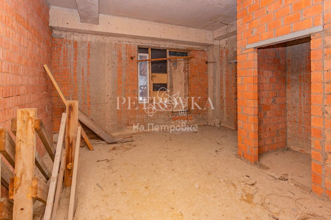 1-этажный коттедж 1 500 м² без отделки