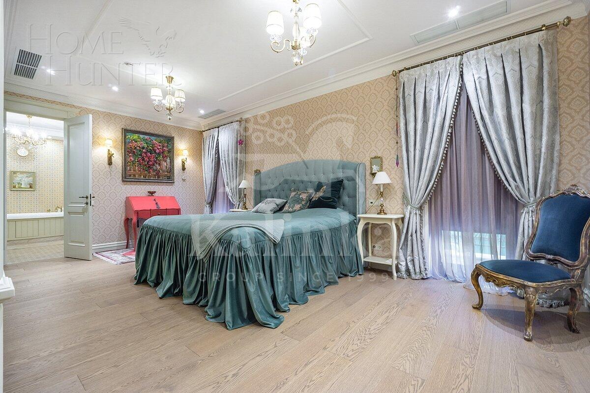 ТАУНХАУС 367.2 м² с отделкой