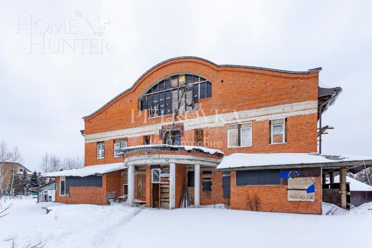 1-этажный коттедж 1 500 м² без отделки