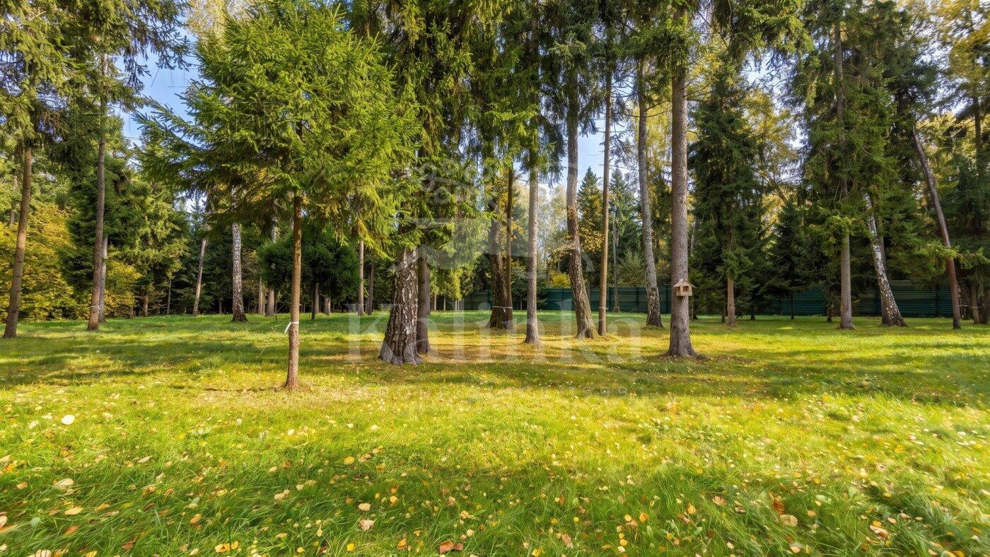 3-этажный коттедж 5 000 м² с отделкой