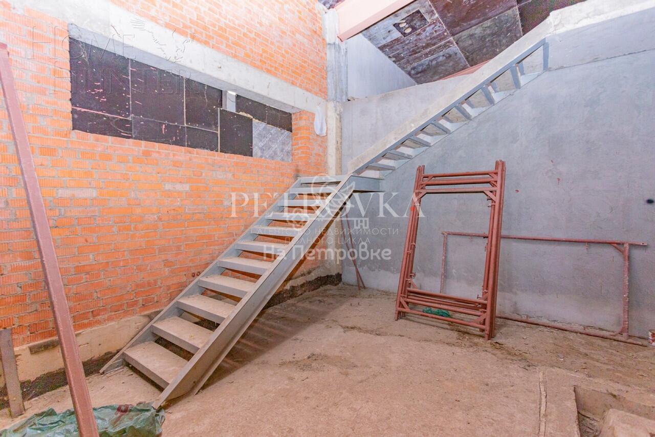1-этажный коттедж 1 500 м² без отделки