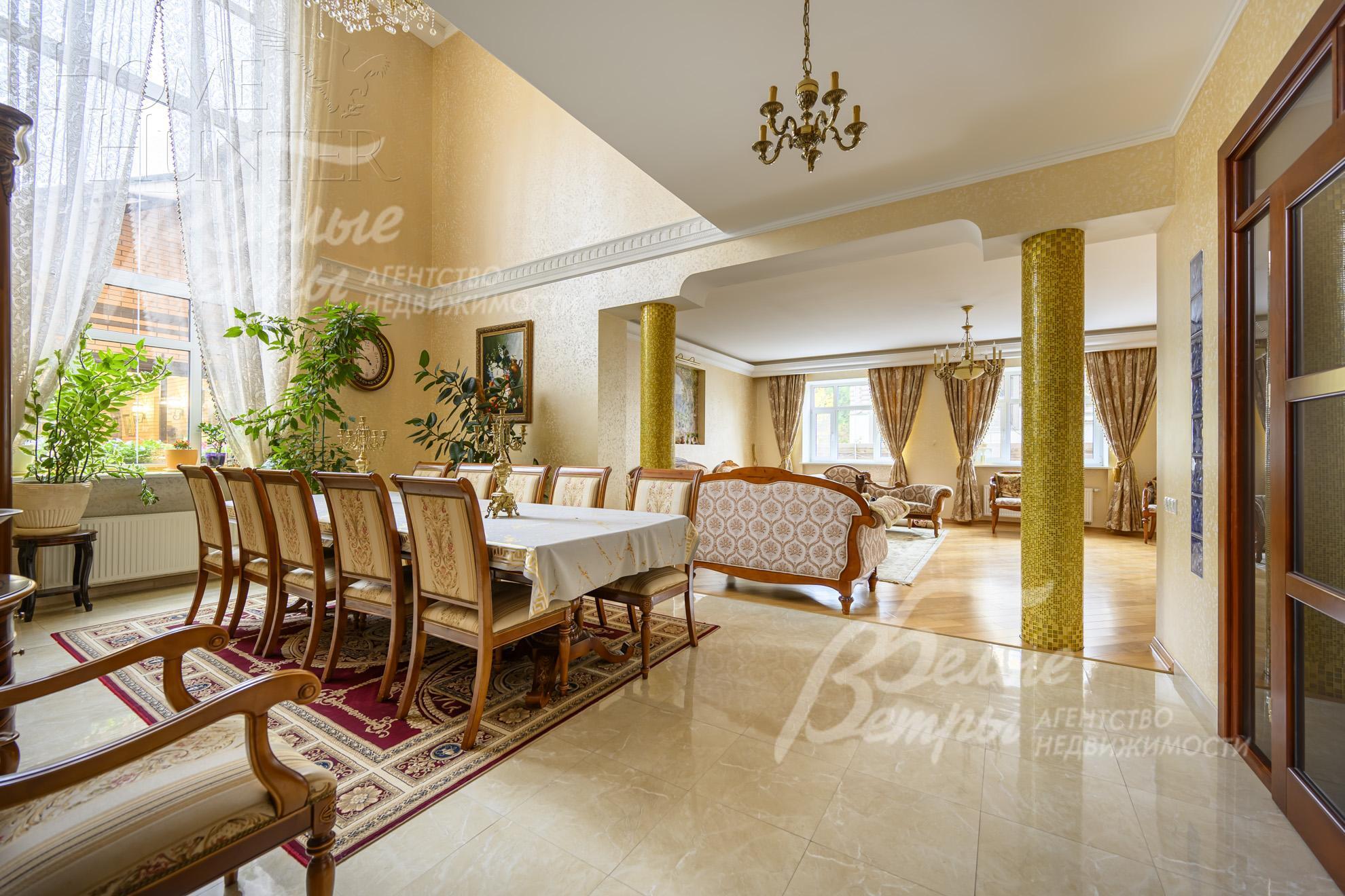 3-этажный коттедж 750 м² с отделкой
