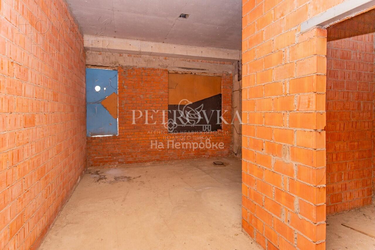 1-этажный коттедж 1 500 м² без отделки