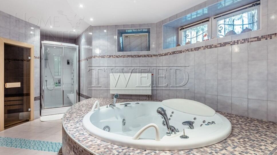 3-этажный коттедж 530 м² с отделкой