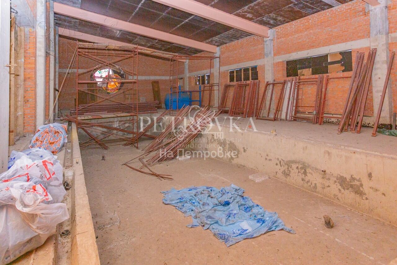 1-этажный коттедж 1 500 м² без отделки