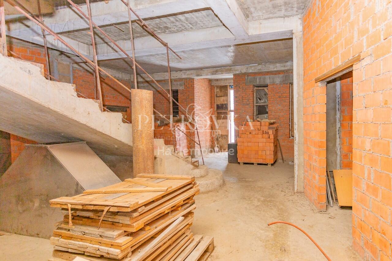 1-этажный коттедж 1 500 м² без отделки
