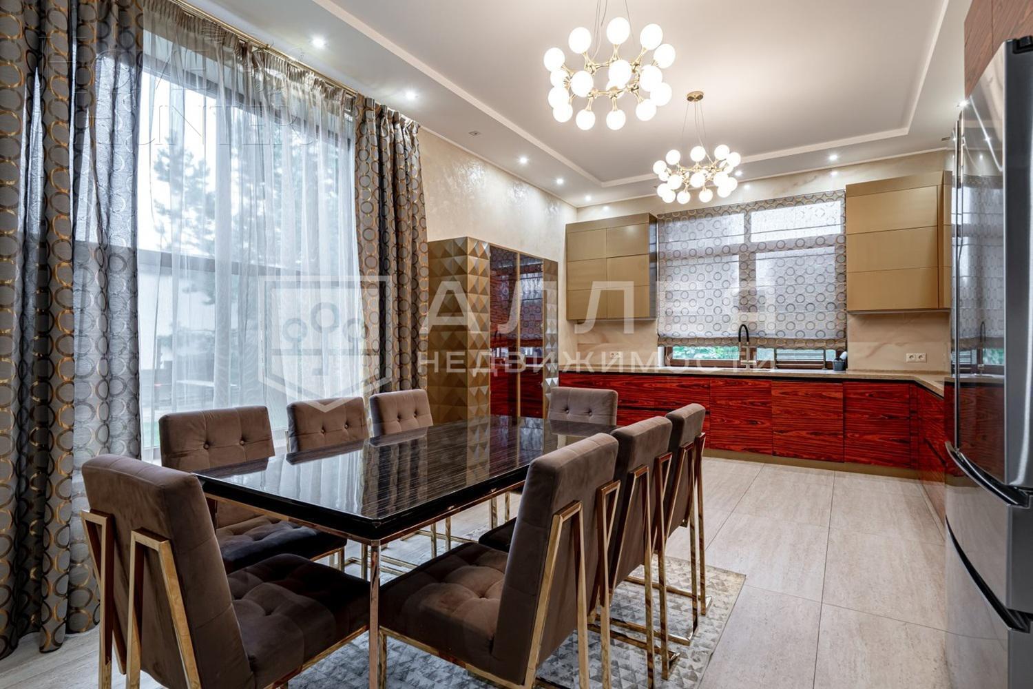 2-этажный коттедж 570 м² с отделкой