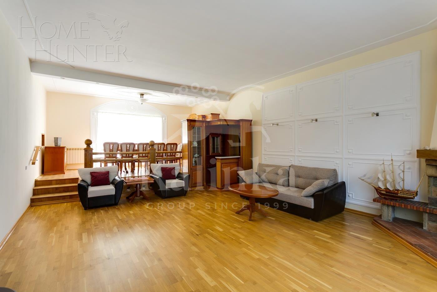 3-этажный коттедж 520 м² с отделкой