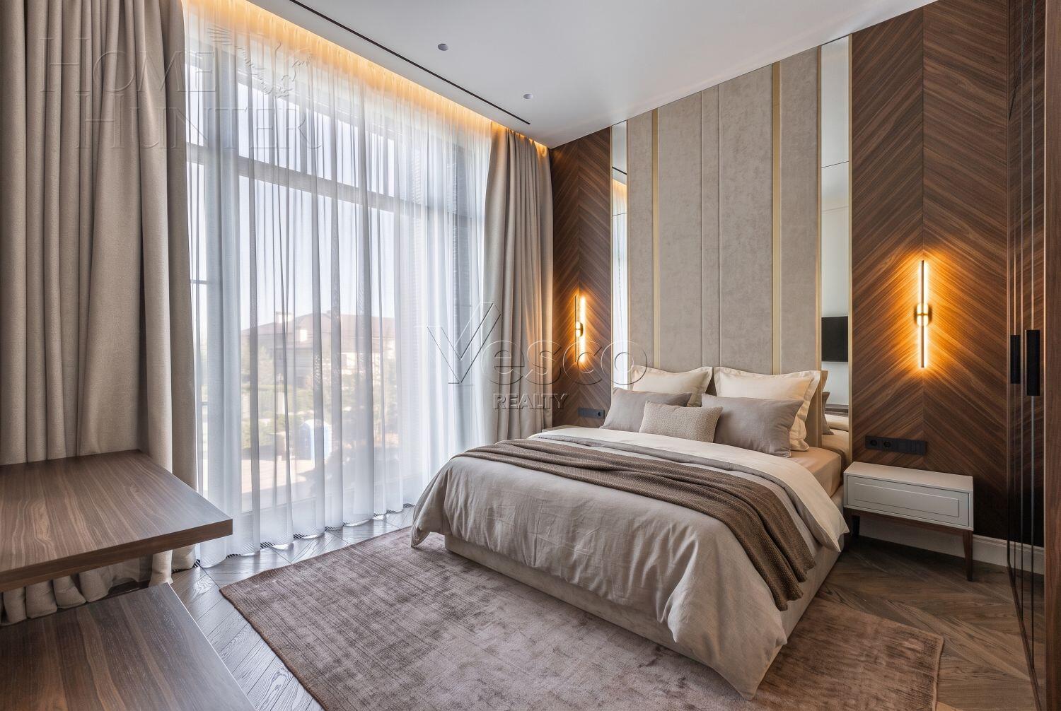 2-этажный коттедж 1 700 м² с отделкой