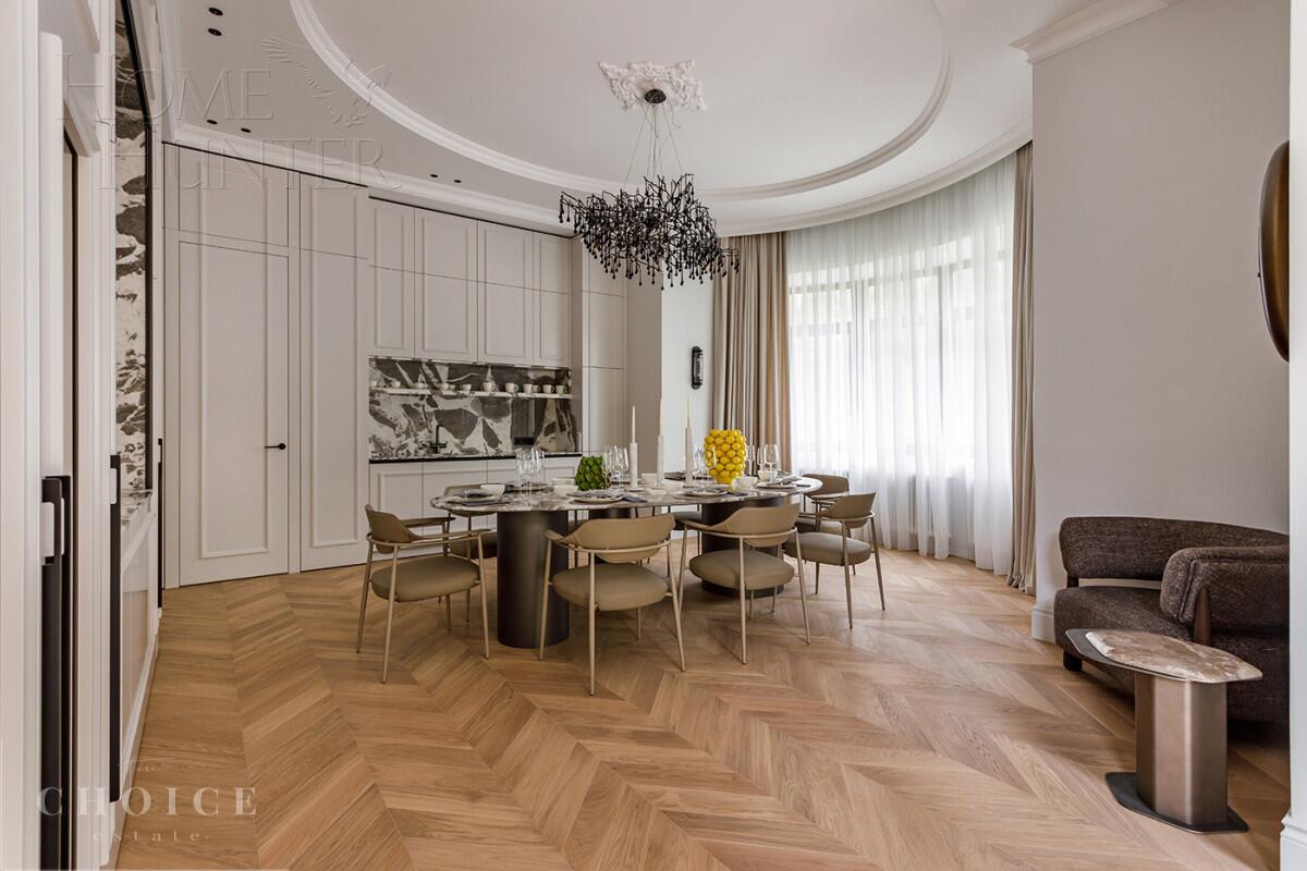 3-этажный коттедж 1 150 м² с отделкой