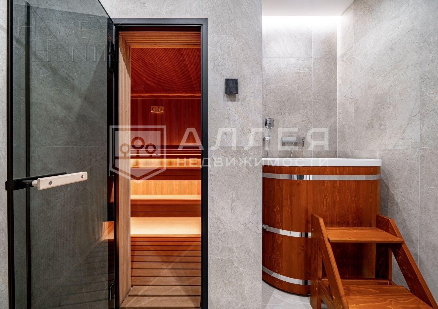 2-этажный коттедж 600 м² с отделкой