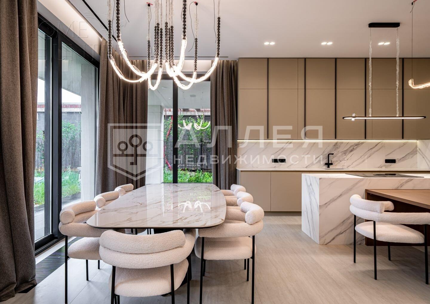2-этажный коттедж 600 м² с отделкой